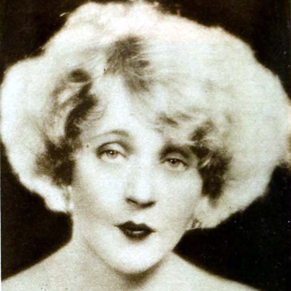 Mae Murray